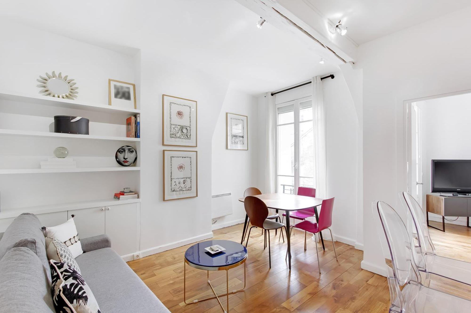 Pick A Flat's In Saint Germain - Rue De Buci * Parijs
